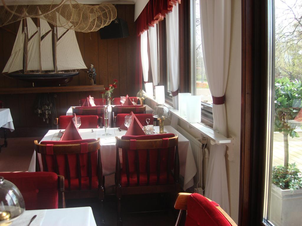 Eckeroe Hotell & Restaurang المظهر الخارجي الصورة